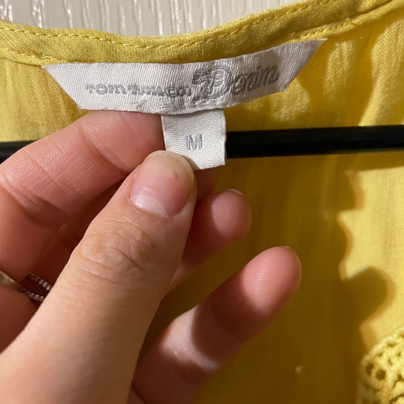 Blouse style tank top 😍 (5/20) - Picture 3 of 4